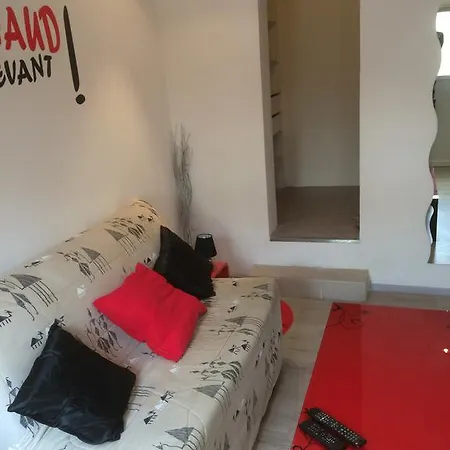 Yara Apartment